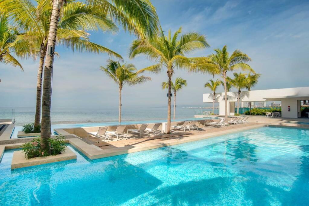 Harbor 3008 Amazing Beach Front Condo By Moikkarentals Puerto Vallarta Luaran gambar